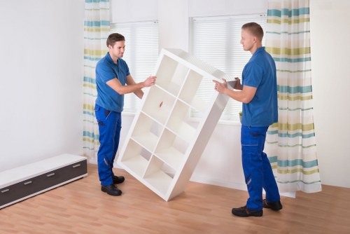 Packing and unpacking services in Westminster for fragile belongings and careful handling